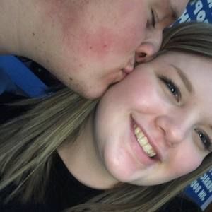 Meet your Posher, Skylar